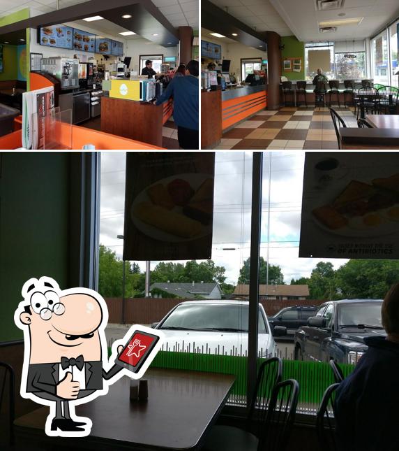 Regarder l'image de A&W Canada