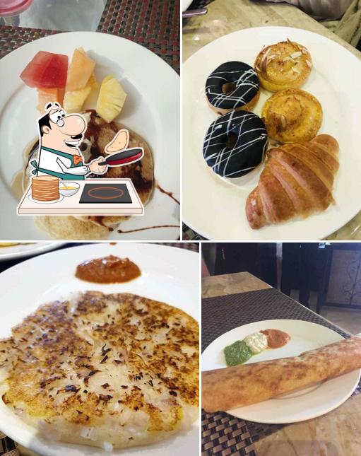 Pancakes at Neel Mahal - Radisson Blu