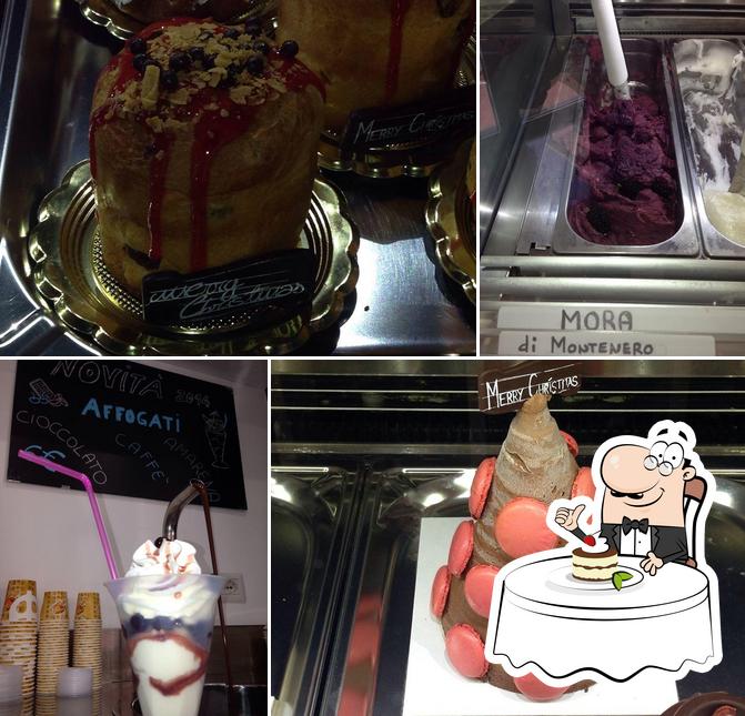 Universo del Gelato Bordighera serves a variety of sweet dishes