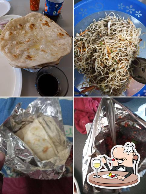 Food at Sri Nartaki Fast Food