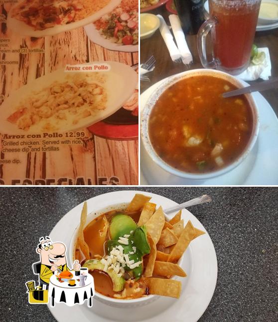 Food at Dos Primos Mexican Restaurant