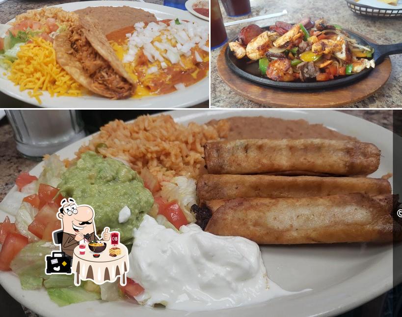 El Herradero De Jalisco, 1408 N Getty St in Uvalde Restaurant reviews