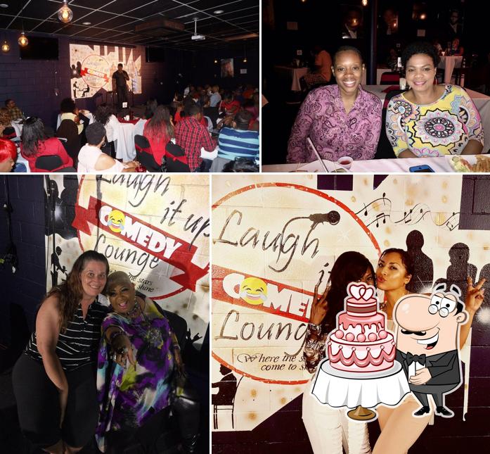 "Laugh It Up Comedy Lounge" предоставляет пространство для проведения свадьбы