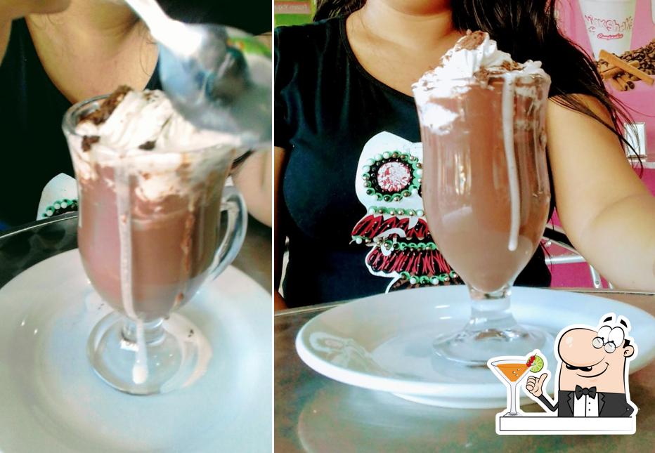 Chocolate quente em Milkshake E Companhia