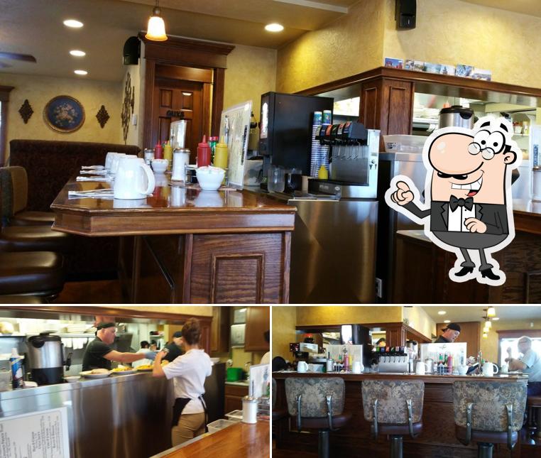 Dolly's Cafe in Spokane Restaurant menu and reviews