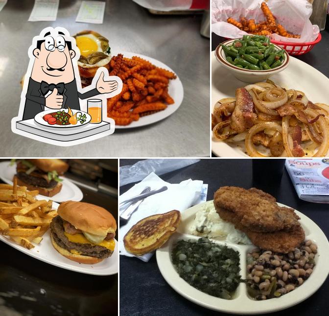 JR's Steakhouse, Smiths Station, Lee Road 246 Opiniones del restaurante