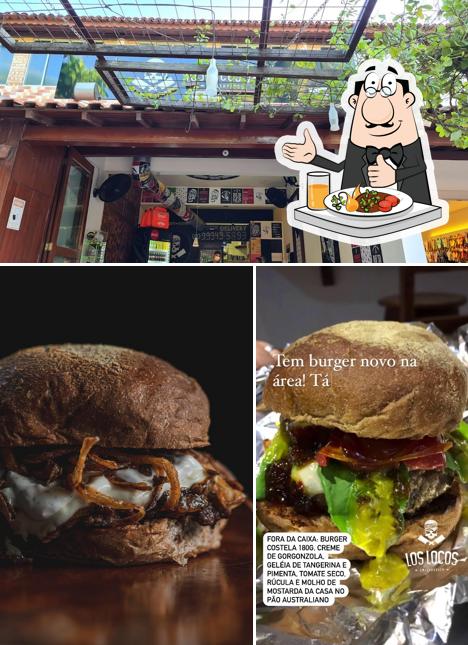 Фотография, на которой видны еда и внешнее оформление в Los Locos Burger