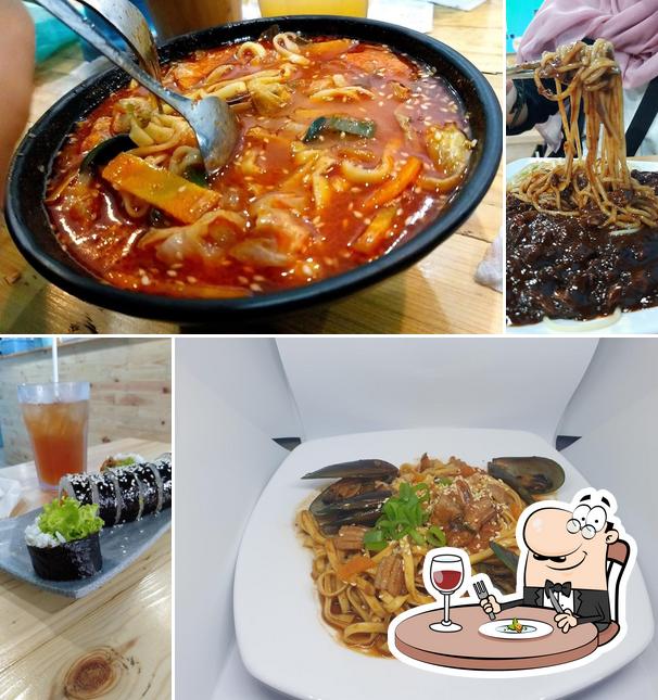Food at Mr. Lee Korean Food