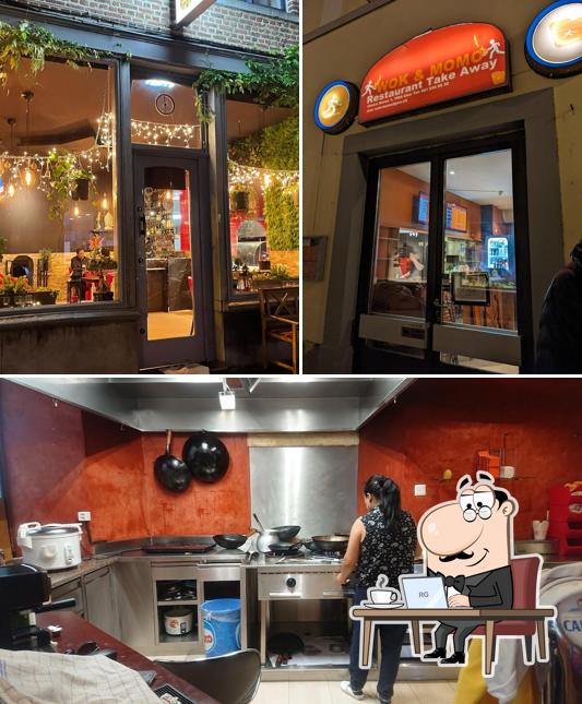 Siediti a un tavolo di Tibetische Restaurant Wok & Momo GmbH
