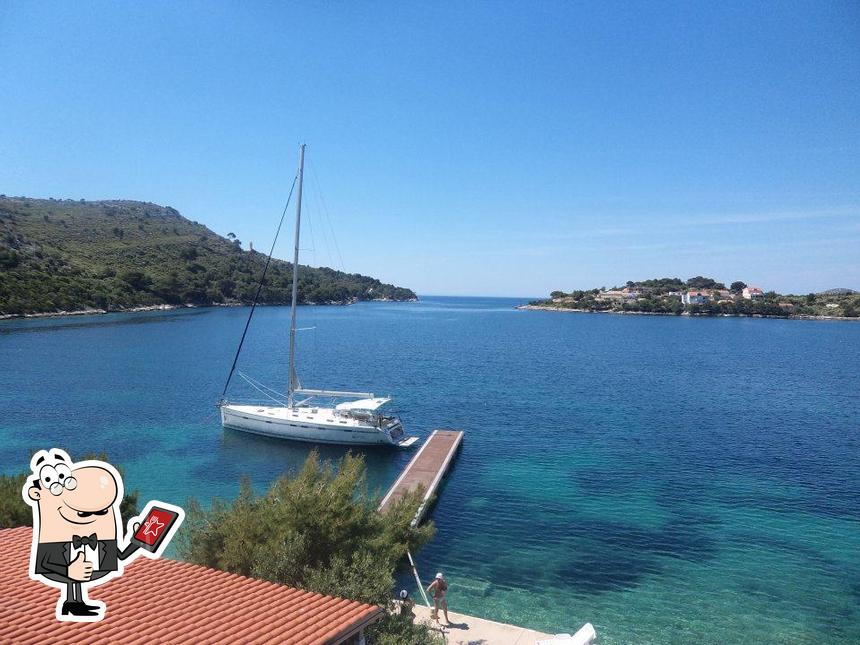 Ecco un'immagine di Restaurant Porat, Lastovo Croatia Lastovo