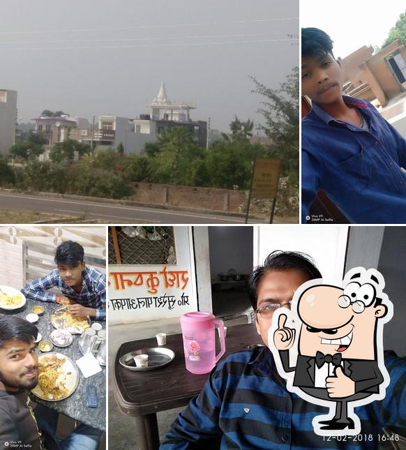 Kushwaha Hotel Highway and Family Restaurant