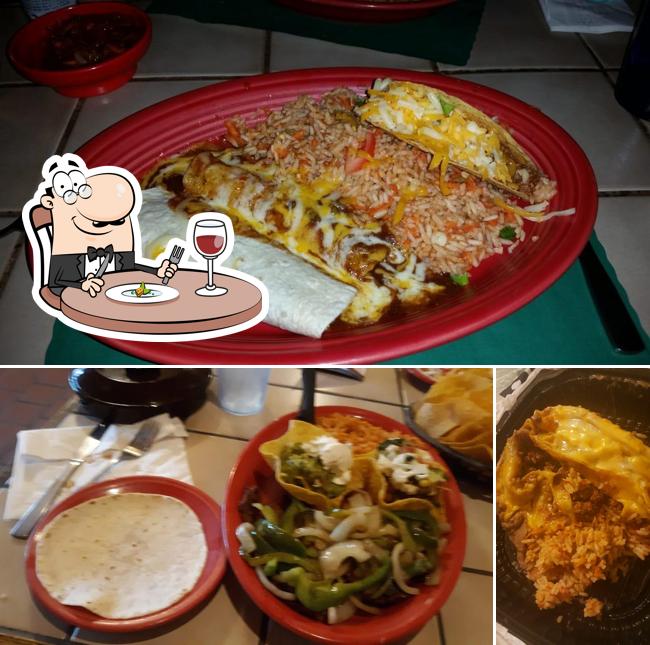 La Paloma Mexican Restaurant in Quincy Restaurant menu and reviews