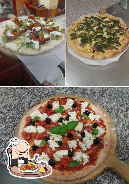 Prenditi una pizza a Pizzeria La Romagnola