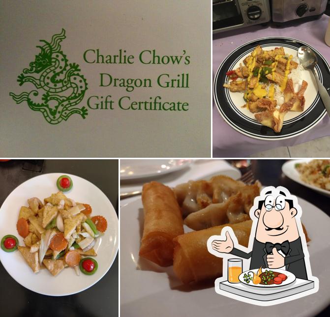 Platos en Charlie Chow's Dragon Grill