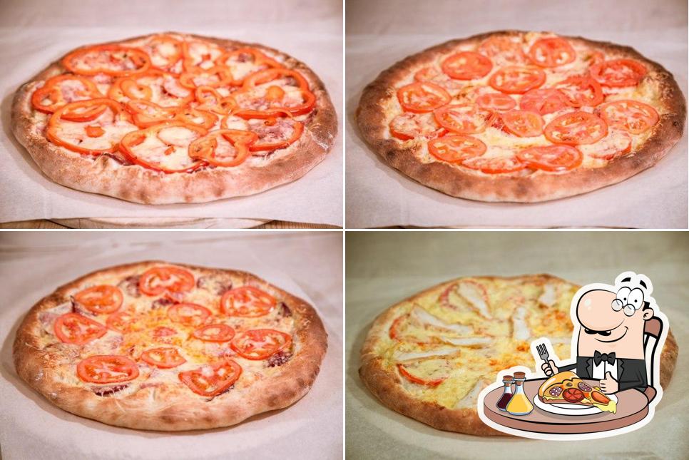 En Momo Pitstsa, puedes disfrutar de una pizza