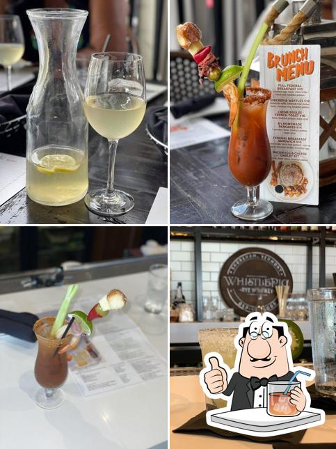 Federal American Grill, 8731 Katy Fwy Suite 150 in Houston Restaurant menu and reviews