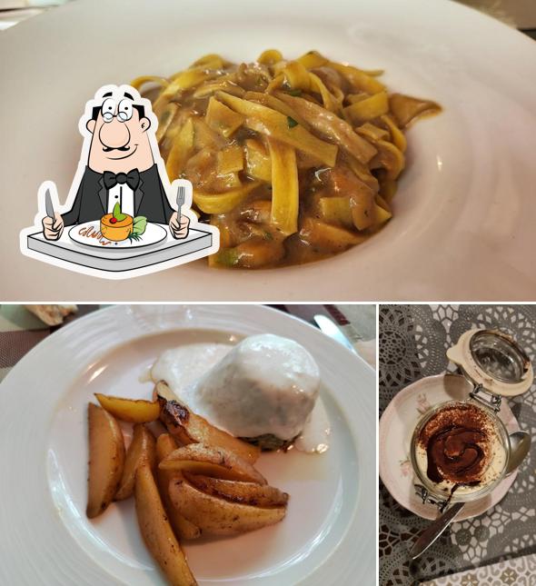 Cibo al Taverna Come Una Volta