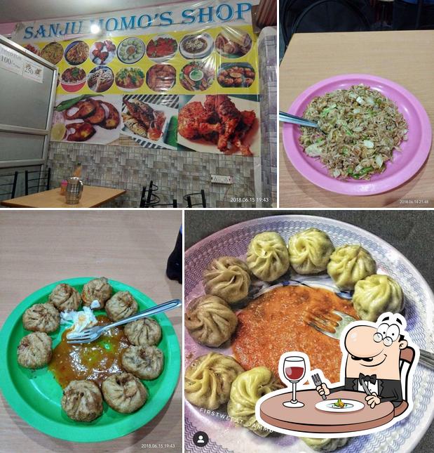 Sanju Momo, Shastri Nagar