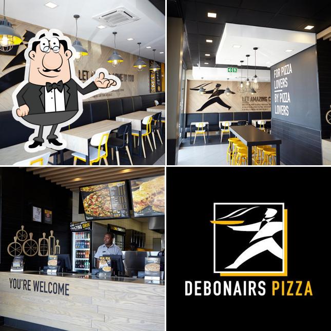 L'intérieur de Debonairs Pizza