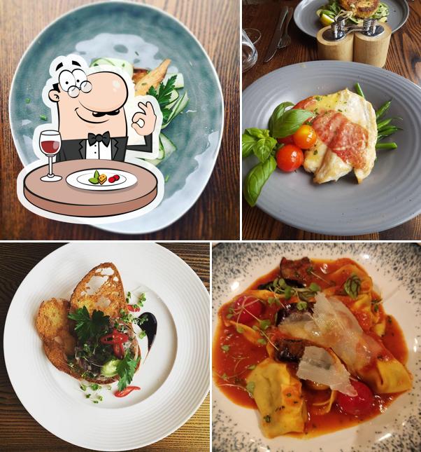 Melange Restaurant, 135 High St in Restaurant menu and reviews