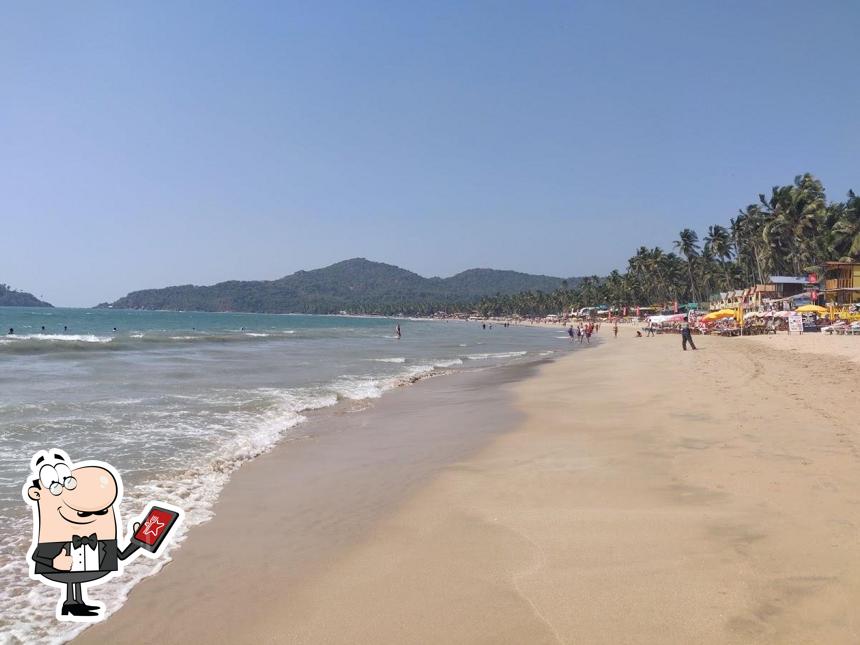 The exterior of Dreams of Palolem Beach Resort