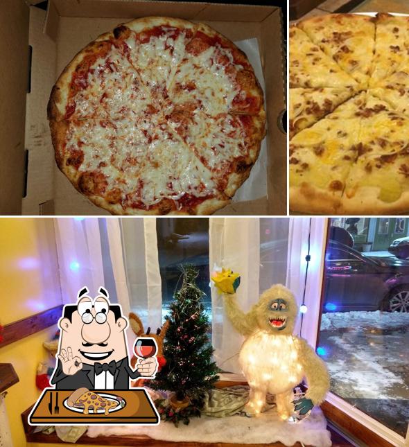 Brothers Pizza in Coalport Restaurant menu and reviews
