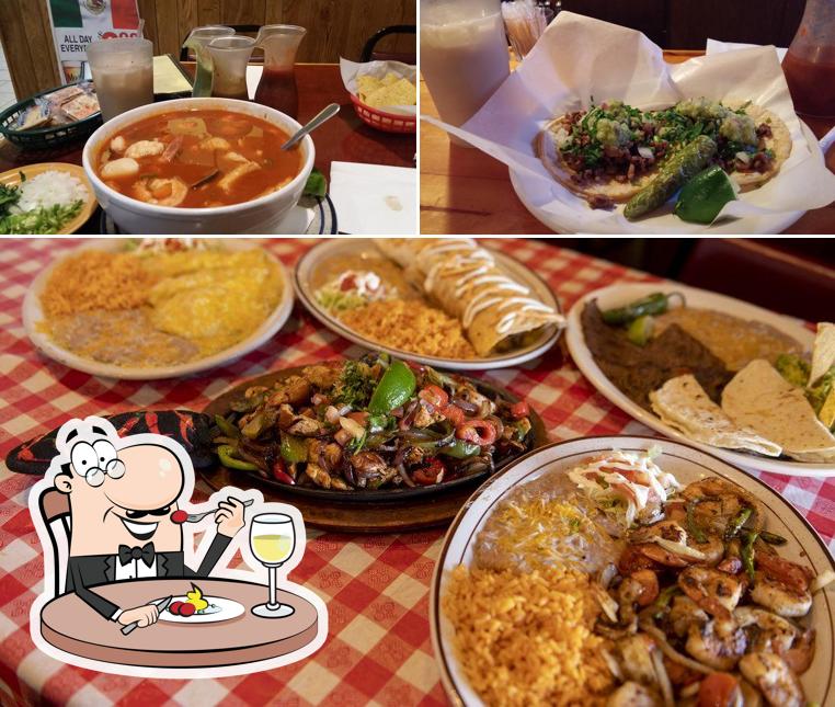 El Maguey Restaurant and Cantina in Pontiac Restaurant menu and reviews