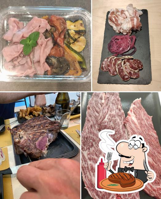 C'è un'ampia varietà di piatti per gli amanti della carne