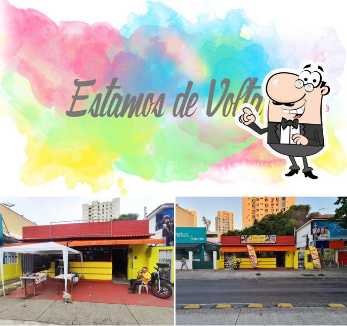 O exterior do Família's Bar