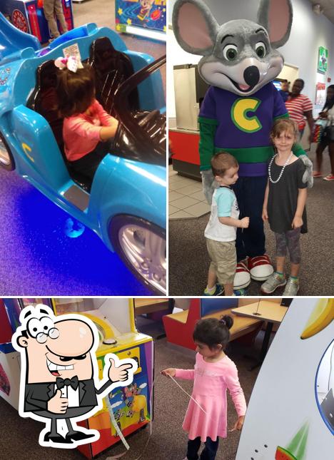 Chuck E. Cheese, 341 I-35E in Denton - Restaurant menu and reviews