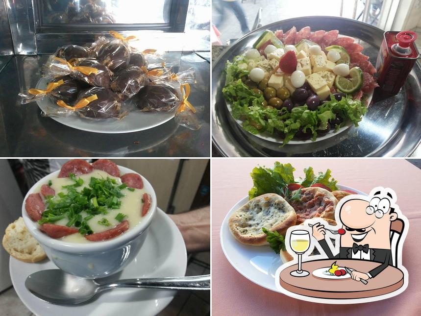 Platos en Dê-Dal Café