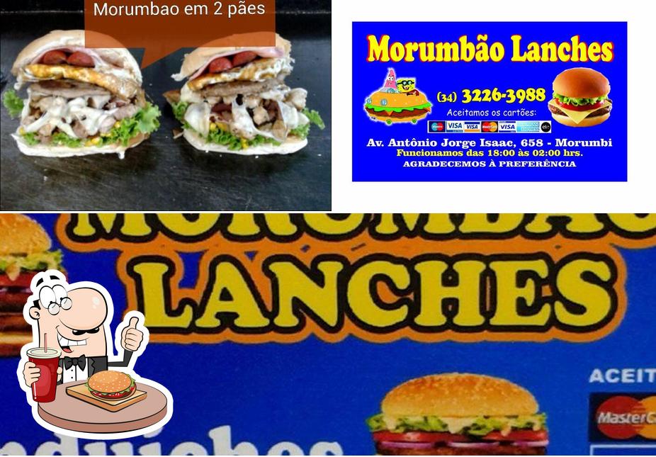 Peça um hambúrguer no Morumbão Lanches