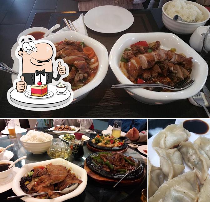 China Restaurant China Haus serviert eine Auswahl von Süßspeisen