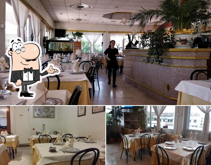 Dai un'occhiata agli interni di Ristorante Cinese Oceano D'Oro