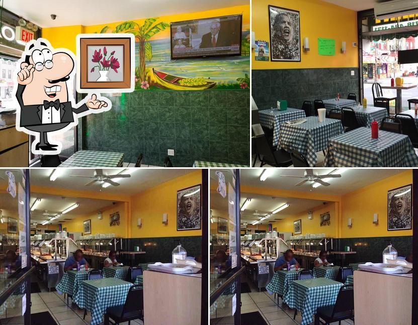 Banana Boat Restaurant in New York City Restaurant menu and reviews