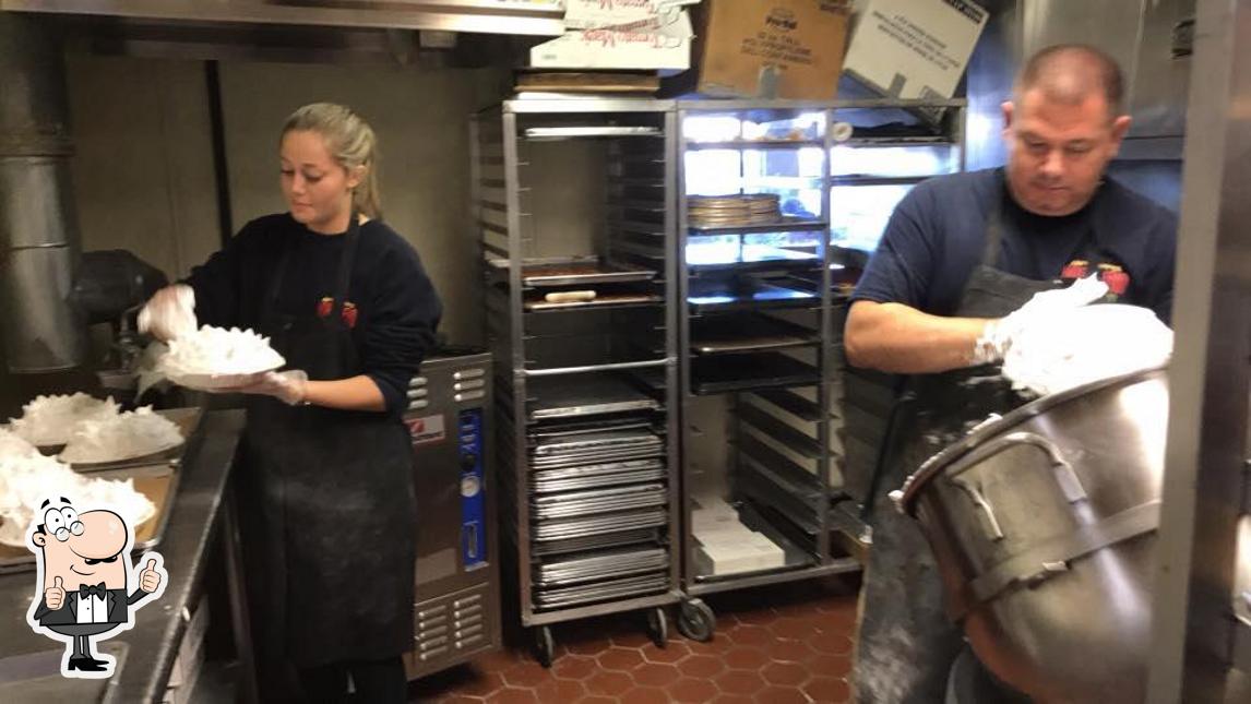 North End Deli in Plainville Restaurant menu and reviews