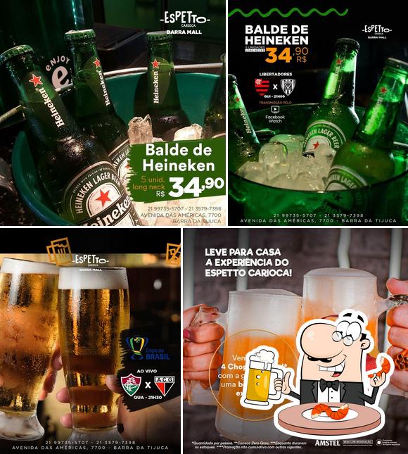 Espetto Carioca Barra Mall serve uma seleção de cervejas