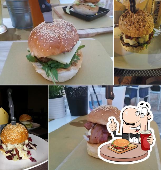 Parini Illegal Burger