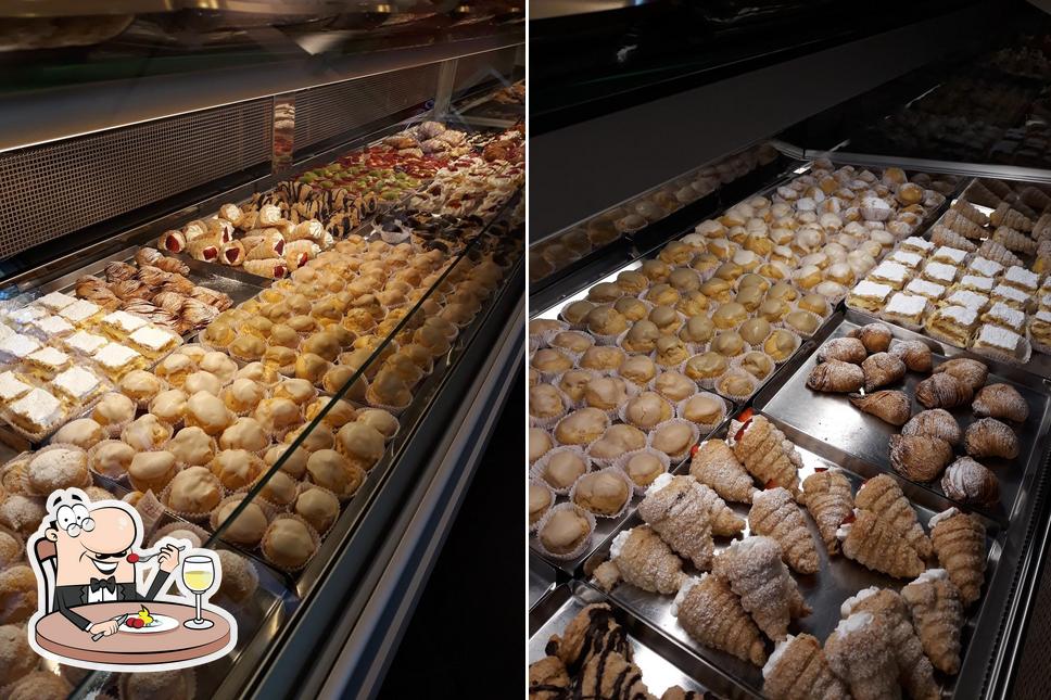 Platti al Pasticceria caffetteria Il Chicco d'Oro