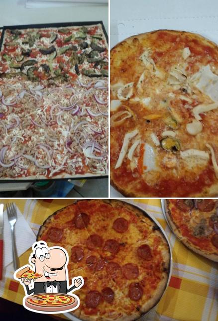 Scegli una pizza a La Pignata