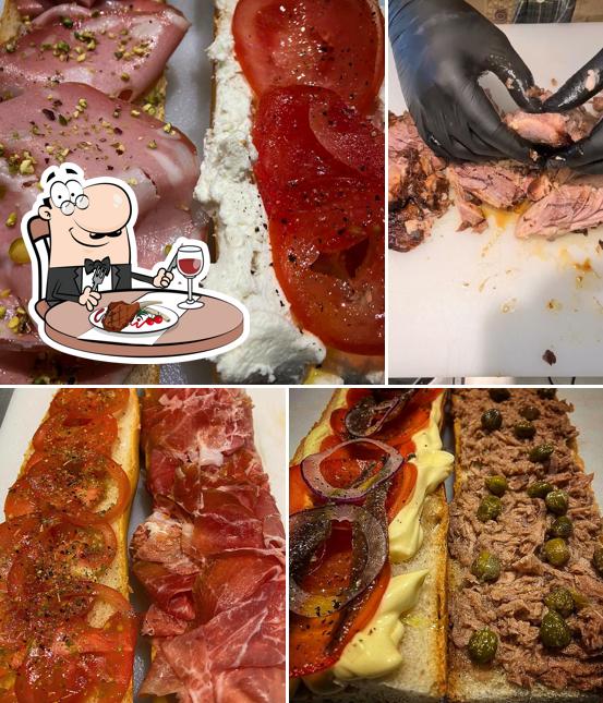 Prova i un pasto a base di carne a Al Panino