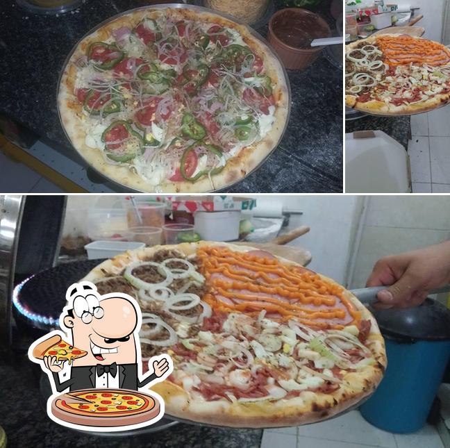 Experimente pizza no Lanchonete Zé Fininho