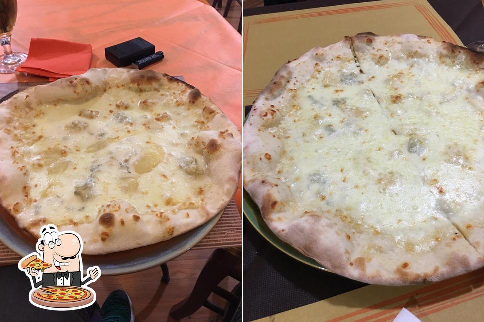 Prova una pizza a Mak Bar