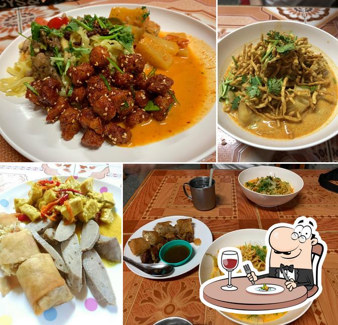 Platos en Ming Kwan Vegetarian Restaurant