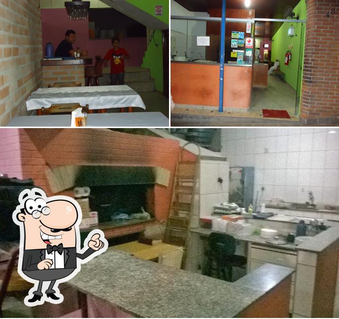 Veja imagens do interior do Pizzaria Di Rocca