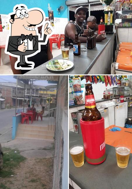 Cleide's Bar
