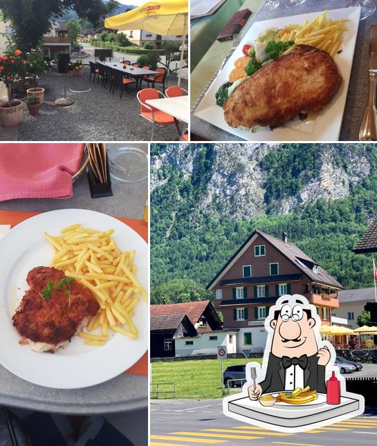 Try out French fries at Restaurant St.Jakob Ennetmoos Nidwalden