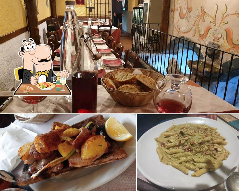 Platti al New Piccolo Mondo Ristorante Pizzeria Lounge bar