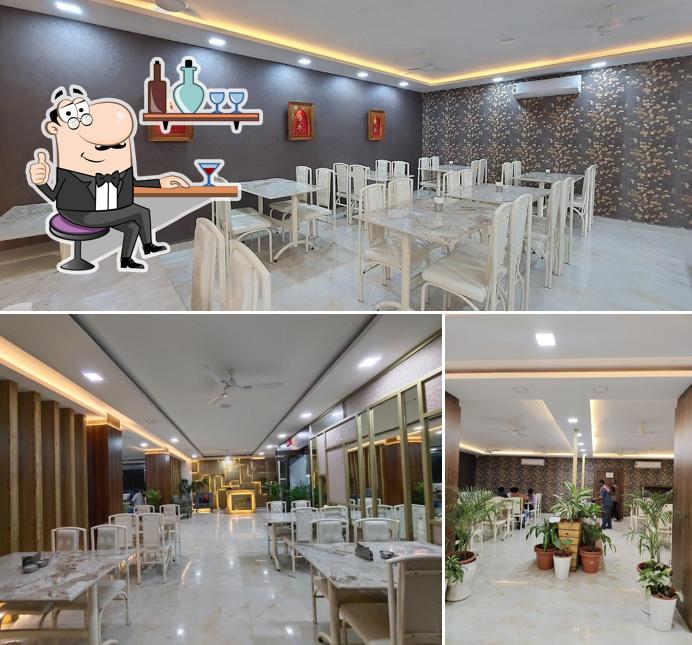 The interior of BK24 Basweshwar Khanavali
