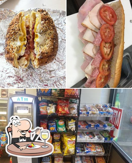 Boston Pocket & Deli in Boston Restaurant menu and reviews